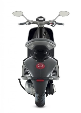 VESPA 946